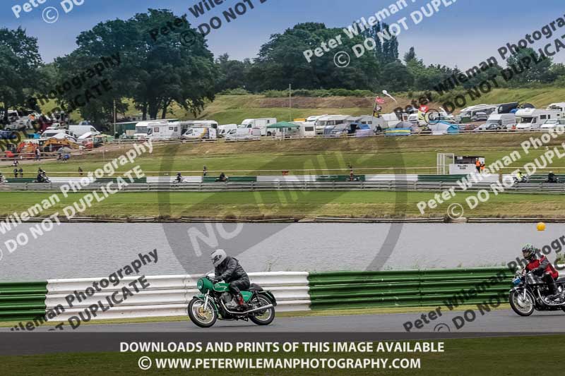 Vintage motorcycle club;eventdigitalimages;mallory park;mallory park trackday photographs;no limits trackdays;peter wileman photography;trackday digital images;trackday photos;vmcc festival 1000 bikes photographs